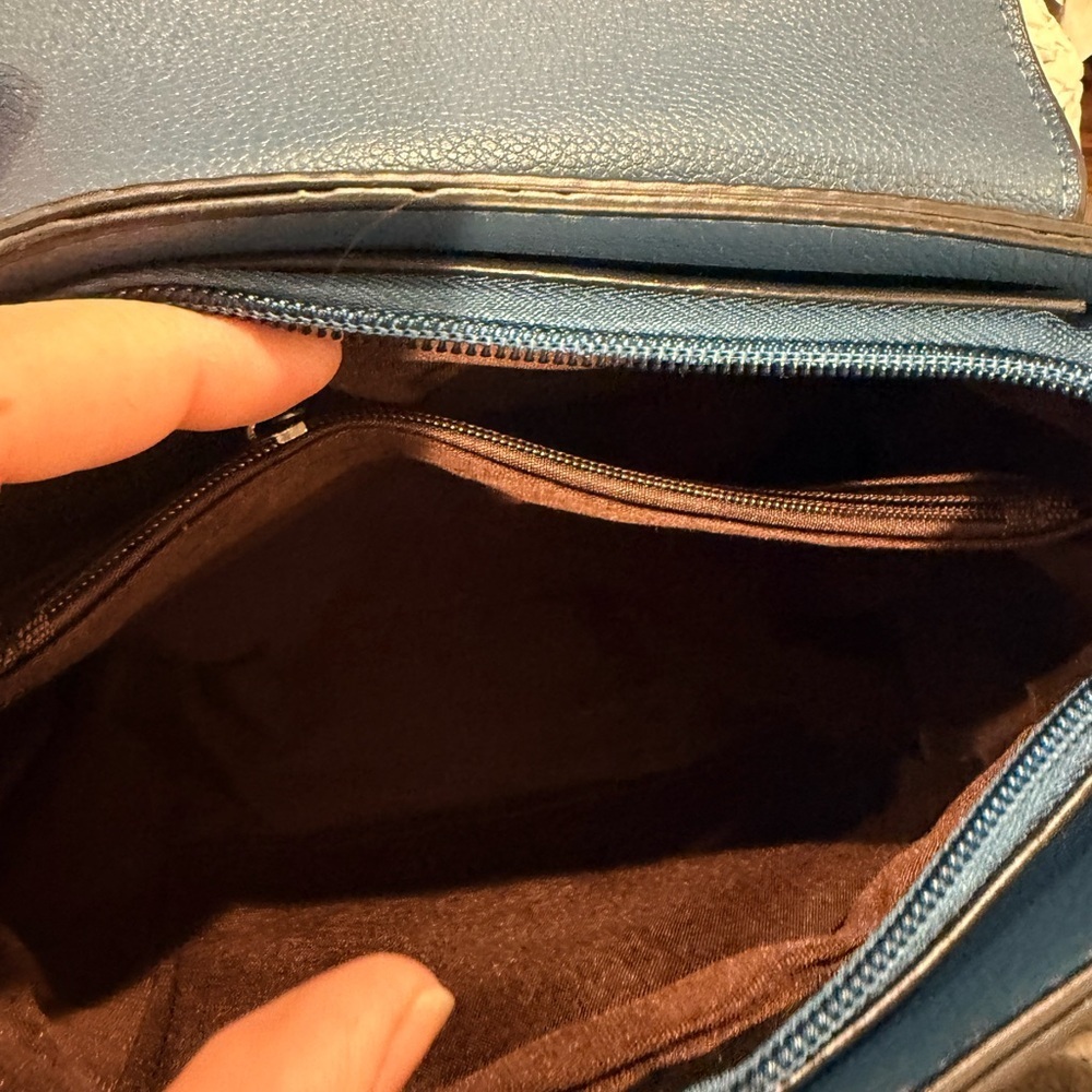 Elegant Blue Mini Bag - Picture 5 of 7